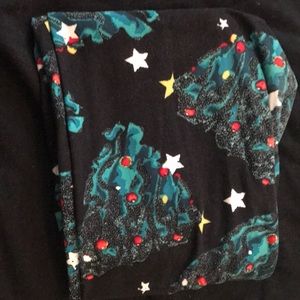 Lularoe Christmas leggings